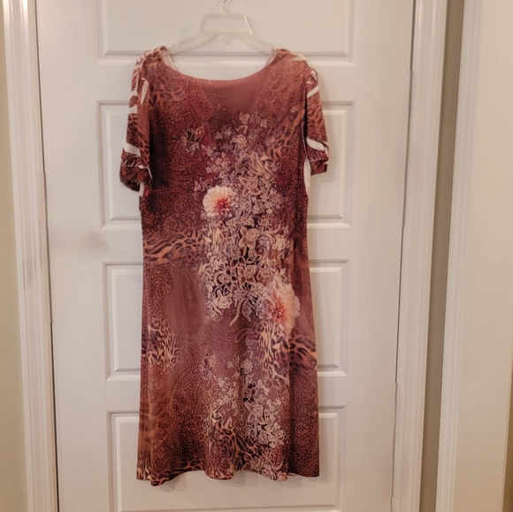 Dressbarn brand dress featuring a mixed floral & animal print in earthy brown 8 - Picture 12 of 13